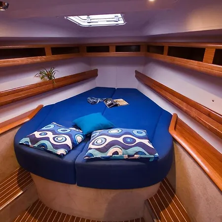Bavaria 46 Cruiser- Gracic Ii 보트호텔 스플리트